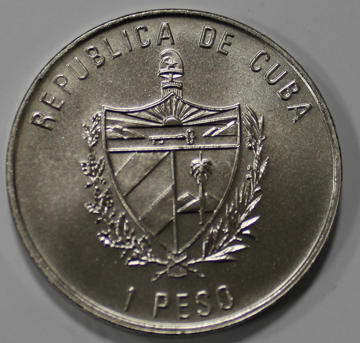 1 песо в долларах. 1 Песета 1996. Куба 1 песо 2022. Монеты кронового типа. Куба 1 песо 2016.