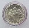 10 центов 1955 г США "Roosevelt Dime".Не была в обращении. Серебро 900 пробы, вес 2,5гр - Мир монет