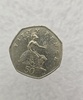 Великобритания.  50 пенни  1997 г. Елизавета II , регулярный чекан, ходячка. - Мир монет