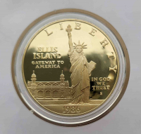 1 доллар 1986г. США. 100 лет Статуе Свободы ,  серебро 0,900, вес 26,73 грамма. Пруф. подарочная коробка, сертификат подлинности. - Мир монет