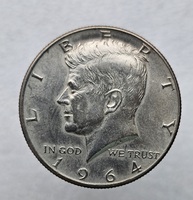 США ½ доллара, 1964г. 50 центов Кеннеди, серебро 0.900, вес 12,5г. мешковая. - Мир монет