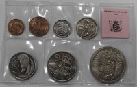  Набор  монет регулярного  чекана 1976г.  Новая Зеландия , в запайке , состояние UNC. - Мир монет