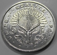 5 франков  1977г. Джибути, Антилопа Гну, Герб, состояние UNC - Мир монет