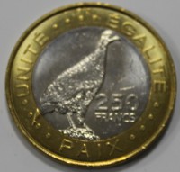 250 франков  2012г. Джибути, Птица, Герб, состояние UNC - Мир монет
