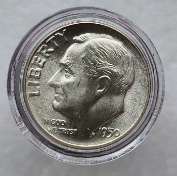 10 центов 1950 г США "Roosevelt Dime".Не была в обращении. Серебро 900 пробы, вес 2,5гр - Мир монет