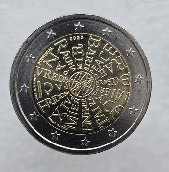 2 евро 2023г. Португалия. Мир между народами , из ролла. - Мир монет