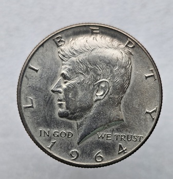 США ½ доллара, 1964г. 50 центов Кеннеди, серебро 0.900, вес 12,5г. мешковая. - Мир монет