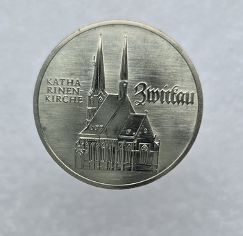 5 марок 1989г. ГДР. Церковь Екатерины в Цвикау , мешковая. - Мир монет