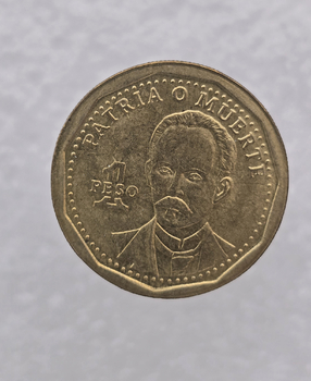 Куба.  1 песо 2013г.  Хосе Марти, мешковая. - Мир монет