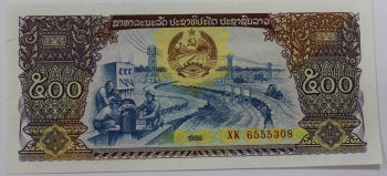 Банкнота   500 кип 1988г Лаос, Сбор урожая, состояние  UNC. - Мир монет